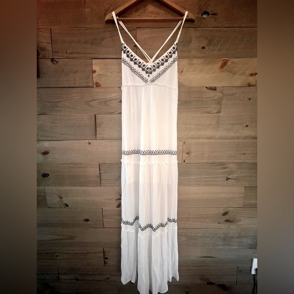 STRAPY RESORT BOHO BEACH VACATION MAXI DRESS SIZE MEDIUM